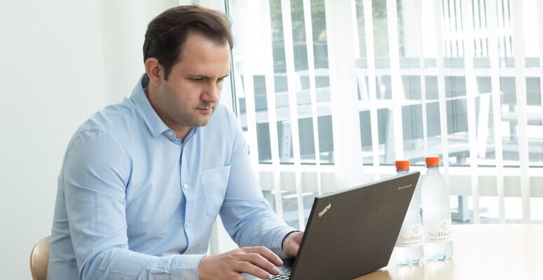 Sandro Zecevic, Testkonsulent i TestHuset